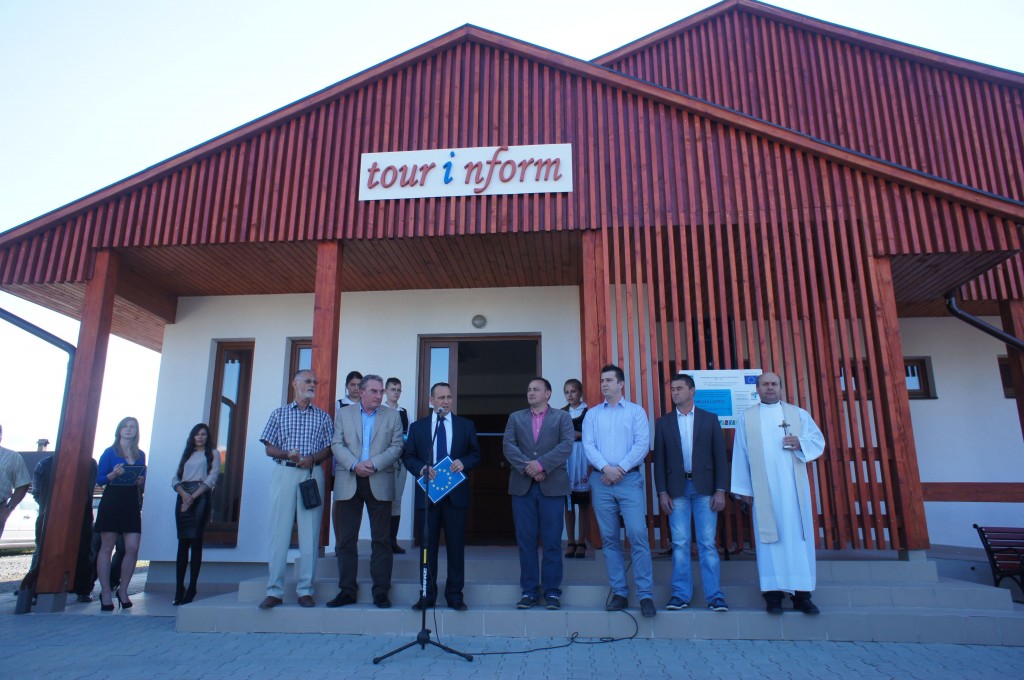 TourinformFarkaslaka2014maj20_1