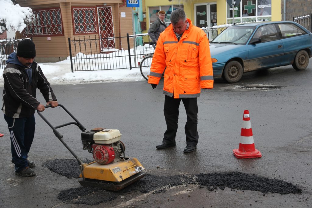 SzentegyhazaAszfaltozas_2019febr14 (4)