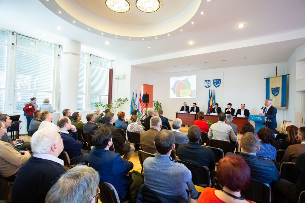 foto_Kocsis_B_Janos-Szekelyfold-Del-Tirol_konferencia-3392