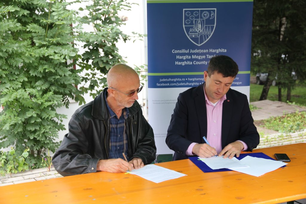 OrvoslakasokAlairas_2019aug5 (3)