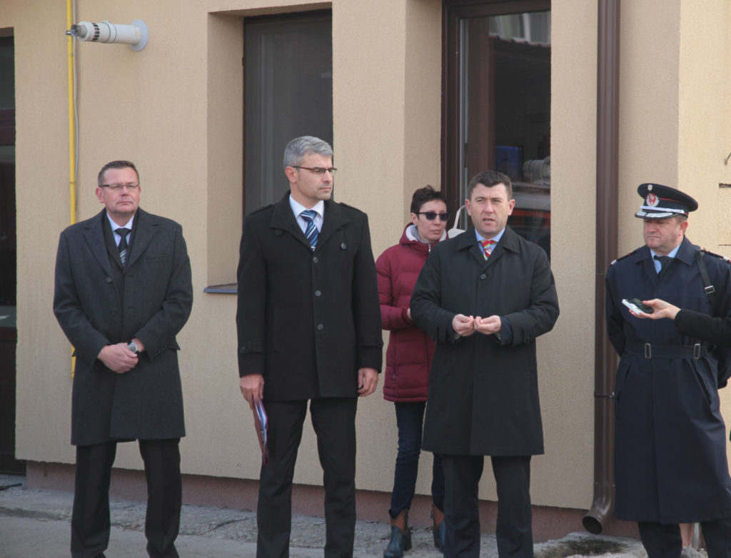 MentoautokOnkenteseknek_2017nov6 (1)